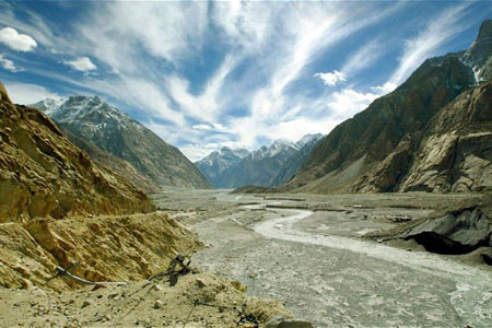 At altitudes of 13,000ft and above, the bleak but beautiful Siachen Glacier valley is a hotly contested spot.